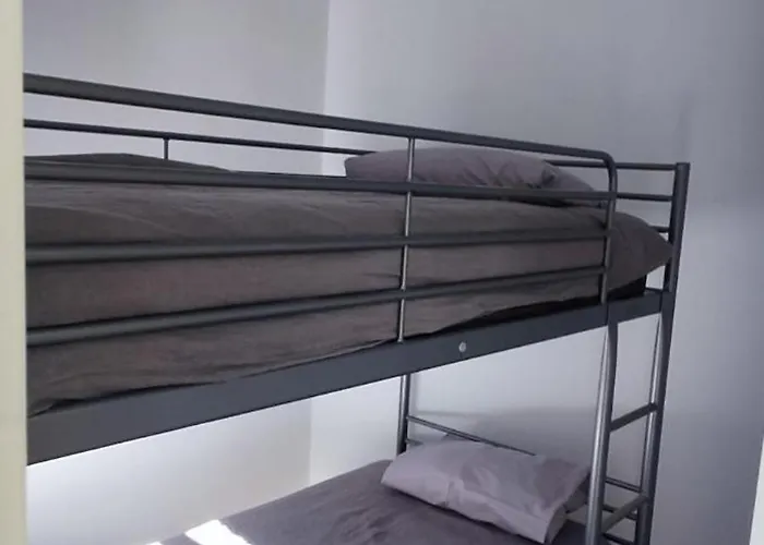 T27 2 Dorm Edif Europa Y Aparcamiento